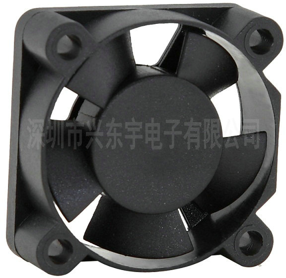 散熱風(fēng)扇使用應(yīng)當(dāng)注意什么？